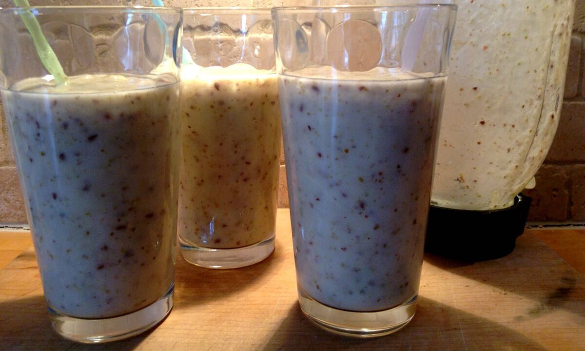 Taking the kefir cocktail with flaxseed meal will help you lose weight easily