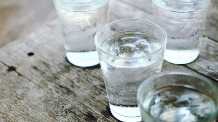 If you are using diuretics to lose weight, you should drink plenty of water. 