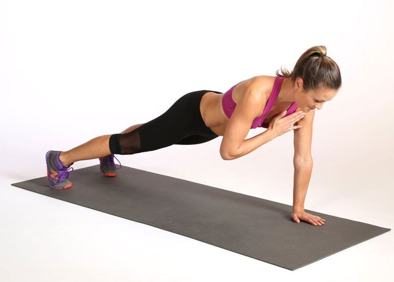 planks with alternating shoulder touches